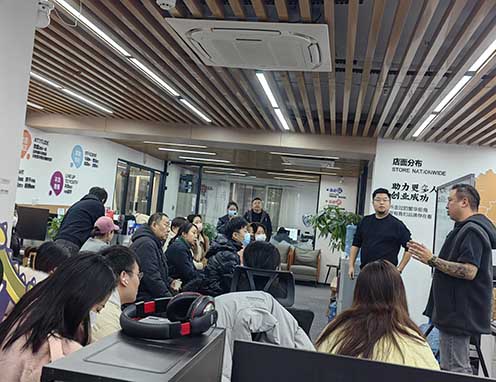 陈小蛮蒜香炸鸡媒体品鉴会圆满成功举办